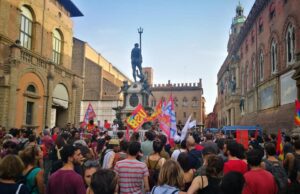 La battaglia sull’hub di via Mattei a Bologna