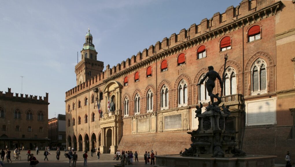 Bologna Fontana Nettuno - Palazzo D'Accursio
