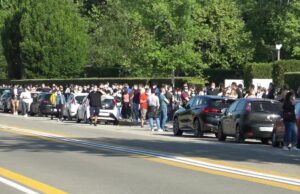 La movida vaccinale, migliaia di persone all’Open Day in Fiera a Bologna Vaccinale