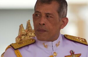 Thailandia, i profitti del re ostacolano la campagna vaccinale Re della Thailandia