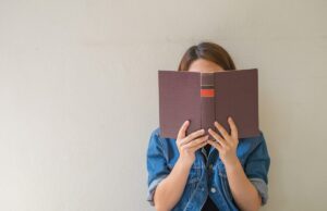 Leggere mette al riparo dall’esasperazione Esasperazione