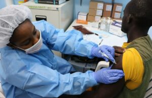 L’Africa a secco di vaccini, aspettando le promesse dell’Occidente Vaccini