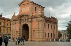 Al TTFF la passeggiata in Bolognina tra la memoria del colonialismo TTFF