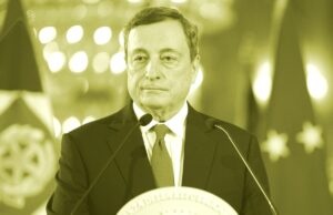 La mobilitazione (tra le restrizioni) contro la manovra del governo Draghi Governo Draghi