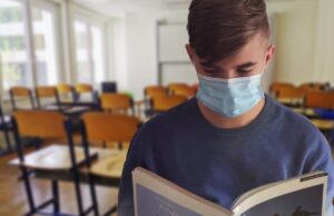 Scuole, genitori in allarme per i problemi nella gestione dei casi Covid Scuole