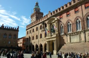 Transizione digitale: in arrivo a Bologna premi per i cittadini virtuosi e big data Transizione digitale