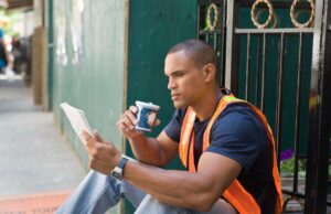 Che bello se per lavoro dovessimo leggere libri! Lavoro