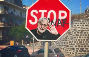 Piazza Spadolini? No, Gino Strada: l’azione simbolica del 2 giugno di Sinistra Unita Gino Strada