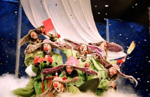 La nuova stagione del Teatro Duse, col ritorno di “Slava’s Snowshow”