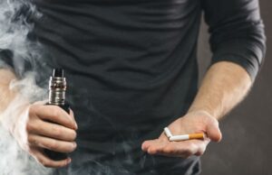 Viaggi e sigarette elettroniche: quali sono le regole svapo