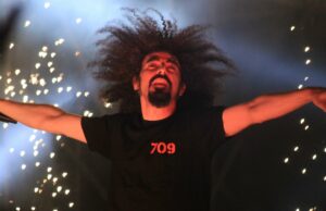 Caparezza: «I miei concerti sono uno spettacolo e un rito collettivo» Caparezza