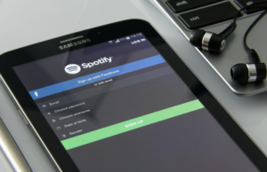 Podcast video disponibili su Spotify Italia – perché Spotify sta andando in questa direzione? podcast spotify