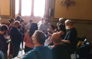 L’irruzione in Consiglio per chiedere conto della delibera sugli spazi pubblici Spazi pubblici
