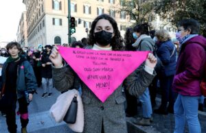 Violenza di genere, un “iceberg” le persecuzioni dopo la denuncia della donna Violenza di genere