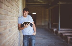 La fiducia ben riposta nei consigli di lettura della settimana Fiducia