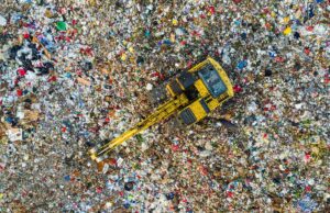 Italia, ogni anno 30 milioni di tonnellate di rifiuti: come essere più green rifiuti