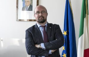 Cancellare il reddito di cittadinanza? «Un problema sociale e democratico» Reddito di cittadinanza