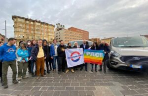 Guerra in Ucraina, parte da Bologna una nuova carovana di Mediterranea Carovana