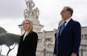 25 aprile, l’ipoteca della destra per accettare l’antifascismo: l’anticomunismo Antifascismo