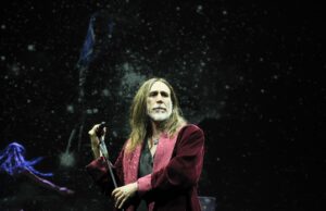 Manuel Agnelli in scena nel “Lazarus” di David Bowie all’Arena del Sole Lazarus