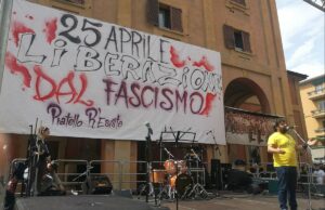 Pratello R’Esiste con Mimmo Lucano e contro la guerra Pratello R'Esiste
