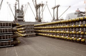 Le spese militari hanno toccato un record storico: 2240 miliardi sottratti al pianeta Spese militari