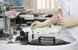 Analisi delle urine: perché farle e ogni quanto tempo