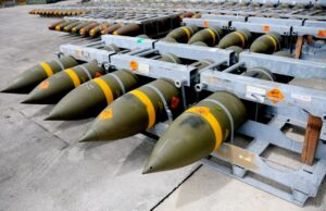 Europa militare, no ai fondi di coesione e Pnrr per l’industria di armi Militarizzazione