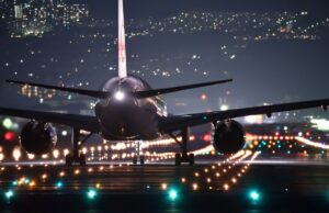 Aeroporto, Lepore chiede di sospendere i voli notturni per tutelare la salute voli notturni