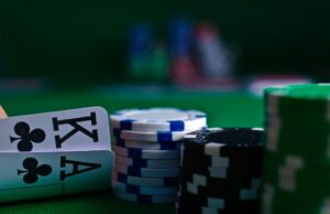 Tipologie di poker: ecco i maggiori tornei sportivi e varianti del gioco