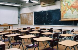 Supplenze a scuola, insegnanti come riders: dipendenti da un algoritmo che non funziona Scuola