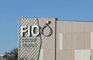 Bye bye Fico: la Disneyland del cibo è un fallimento, lo dice Farinetti Fico