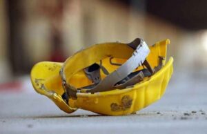 Morti sul lavoro, una proposta di legge per considerarle omicidi Morti sul lavoro