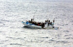 Il fallimento delle politiche migratorie di Meloni e il caos per fare propaganda Politiche migratorie