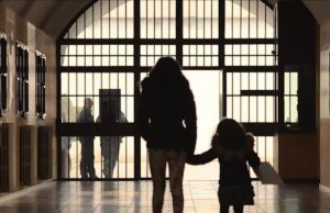 Il concetto di “giustizia” della destra: accanimento su donne incinte e i loro figli Pacchetto Sicurezza