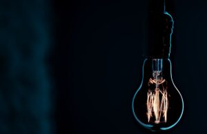Addio al mercato tutelato dell’energia: ci sarà solo il mercato libero (anche di speculare) Energia