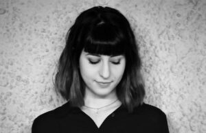 GLAMORAMA – puntata del 21 Dicembre 2023 – Indie Rock Her Skin