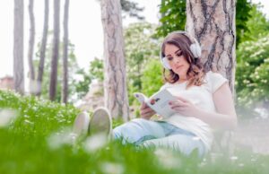 Un libro non fa primavera, ma rende felici Libro
