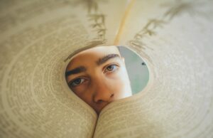Finire nel tunnel della lettura non comporta rischi: i libri della settimana Libri
