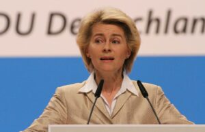 Il “Pfizer-gate” guasta la festa delle elezioni europee a Ursula von der Leyen Ursula von der Leyen
