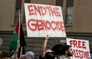 Gaza, per fermare la guerra bisogna smettere di inviare armi, lo sta capendo pure Biden Gaza