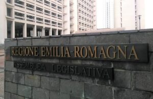 Verso le elezioni regionali, cosa succede a sinistra del centrosinistra? Elezioni regionali