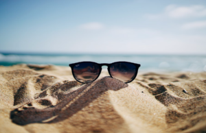 Easy Pop Estate > Play list Puntata n. 30 di Domenica 28 Luglio 2024 Easy Pop Estate, 100% Musica Indipendente per menti libere