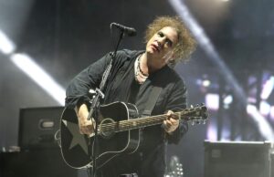 Perché “Alone”, il nuovo singolo dei Cure, sta incantando il mondo Cure
