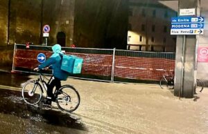 Allerta rossa, la tutela dei diritti dei riders nell’emergenza Riders