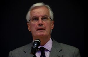 Francia, la caduta del governo Barnier e sullo sfondo l’avanzata della guerra Francia