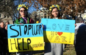Tre anni di guerra in Ucraina: i costi umani, sociali e economici del conflitto Guerra in Ucraina