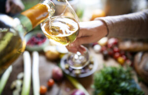 Tradizione e digitale: come Enoteca Serafino ha trasformato il modo di acquistare vino nel quartiere