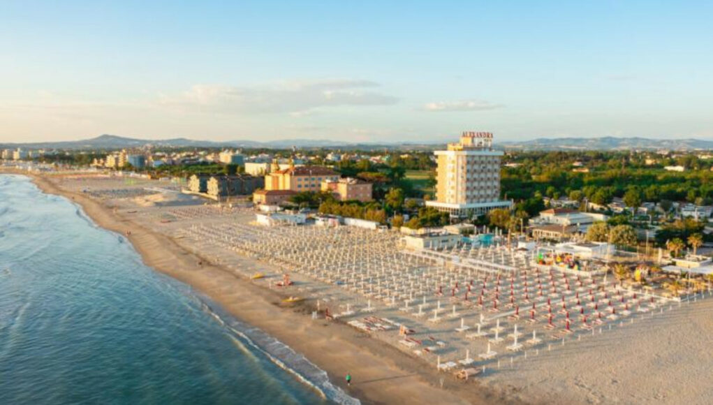 CREATOR: gd-jpeg v1.0 (using IJG JPEG v62), quality = 75