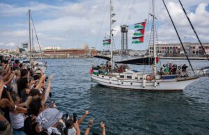 I giuristi: la Global Sumud Flotilla è legittima, il blocco navale di Israele no Global Sumud Flotilla